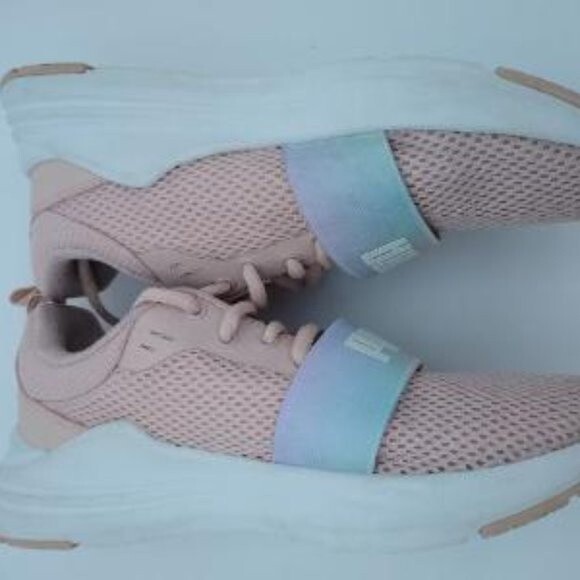 Girls Puma Pink Soft Foam Optimal Comfort Sneakers sz 4.5 - Picture 3 of 7